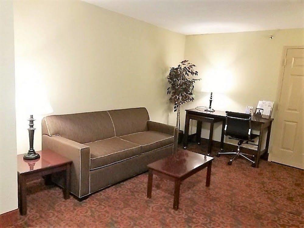 Governors Airport Area 3* Oklahoma City