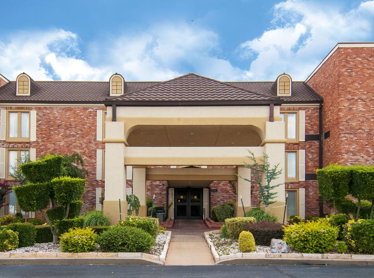 Governors Airport Area Hotel Oklahoma City