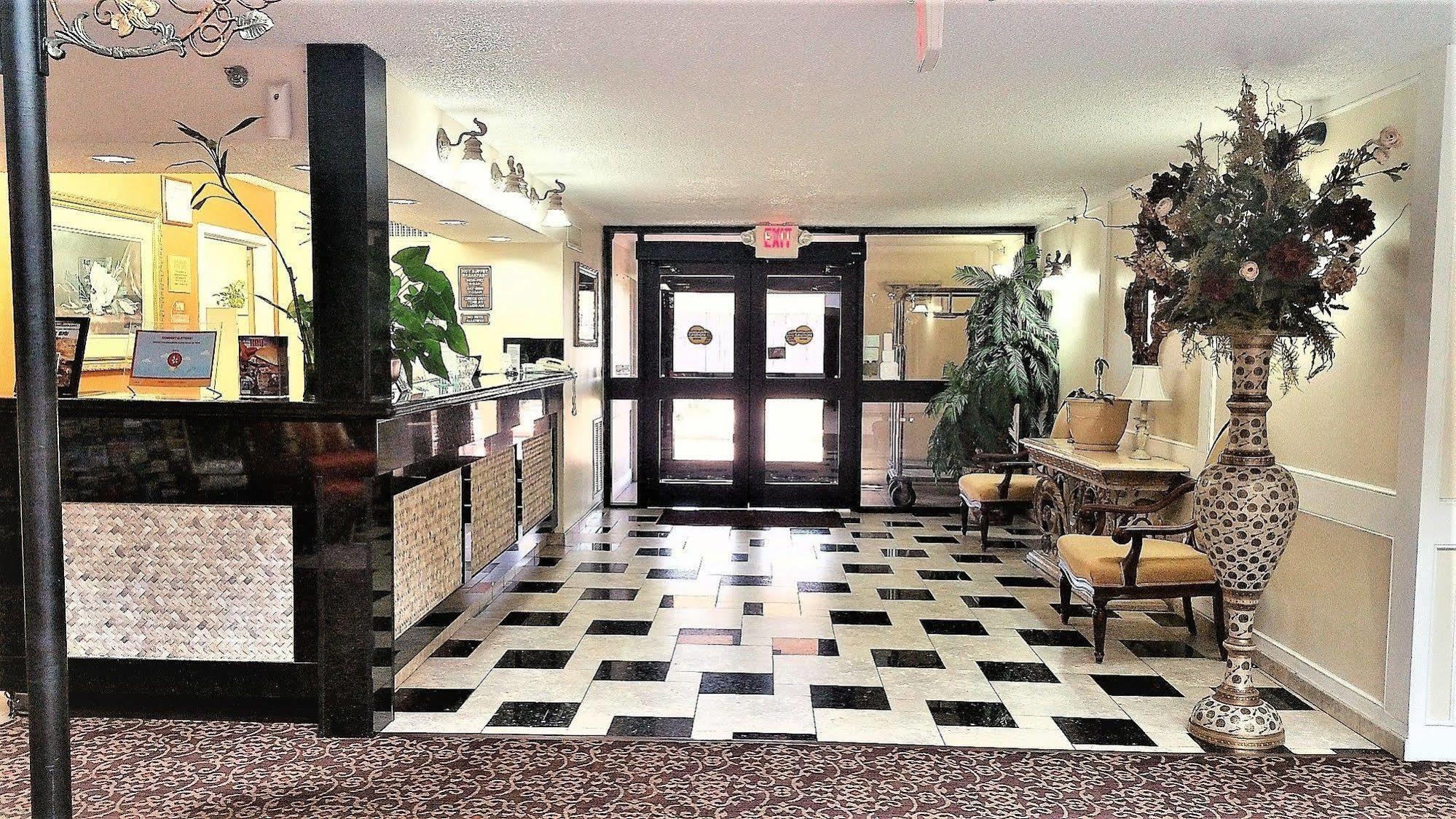 Hotel Governors Airport Area Oklahoma City