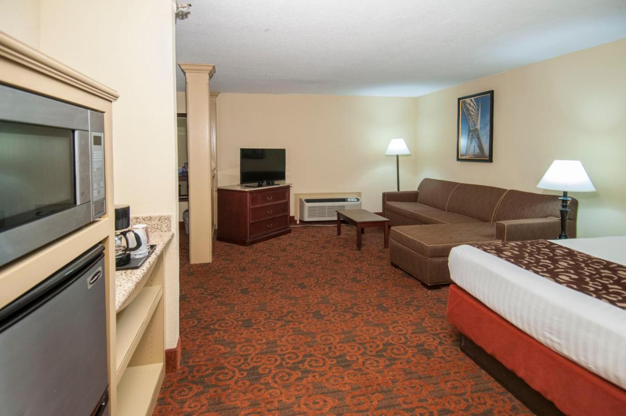 Governors Airport Area Hotel Oklahoma City